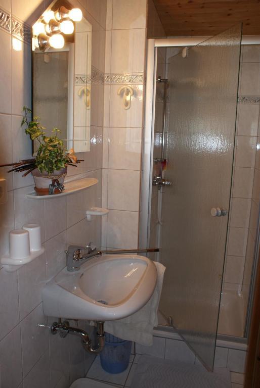 Haus Bergfrieden Hotel Bach  Luaran gambar