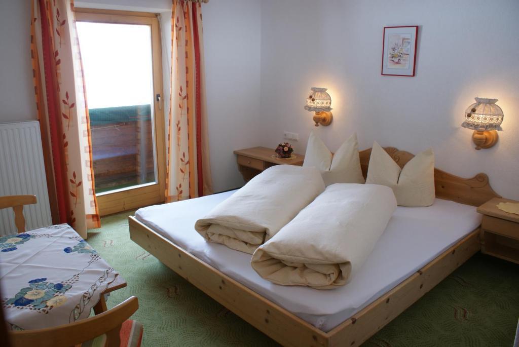Haus Bergfrieden Hotel Bach  Luaran gambar